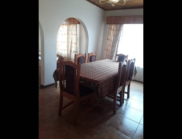 3 BEDROOM HOUSE FOR SALE IN LENNOXTON